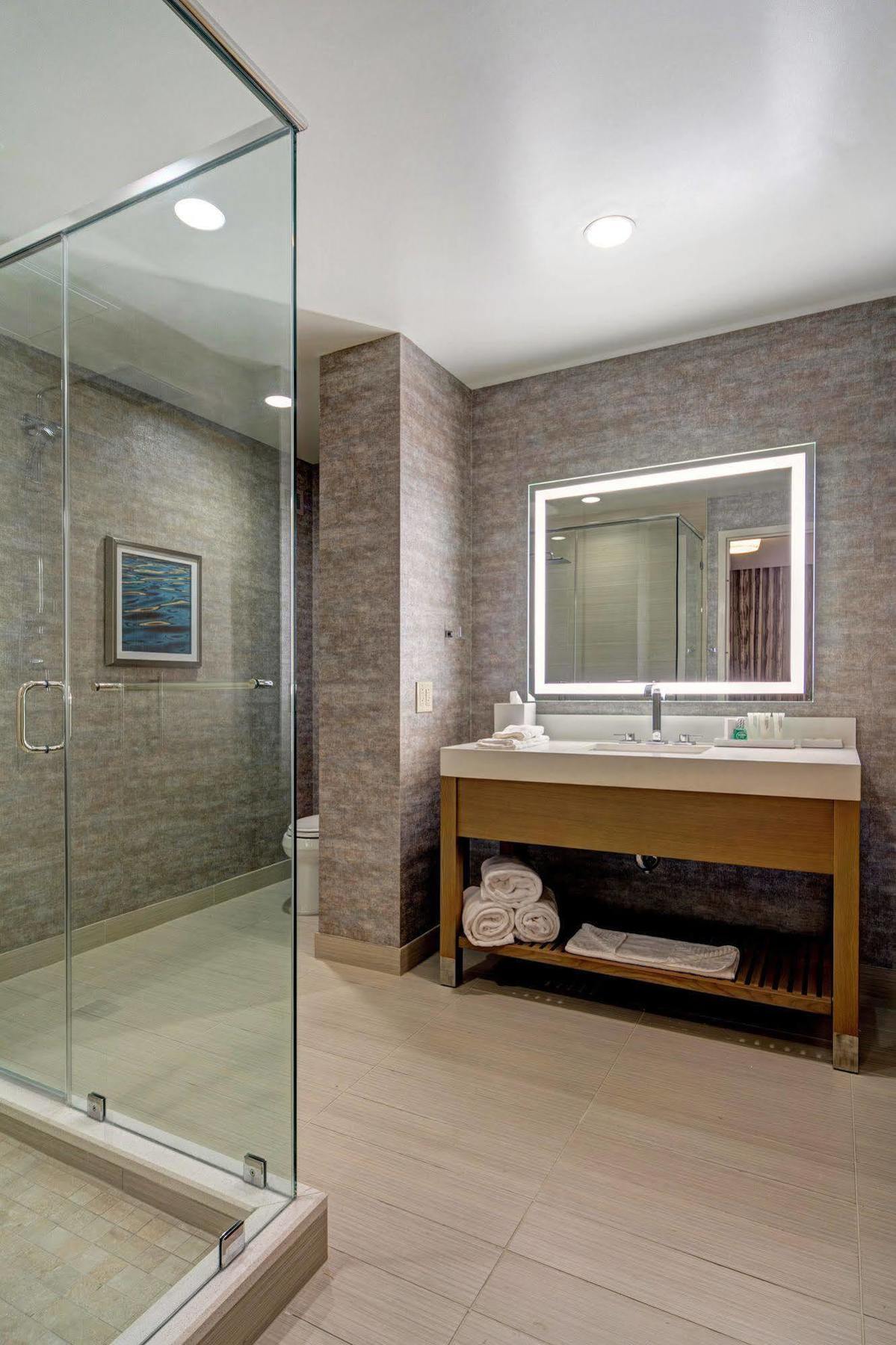 Jb Duke Hotel Дарем Экстерьер фото